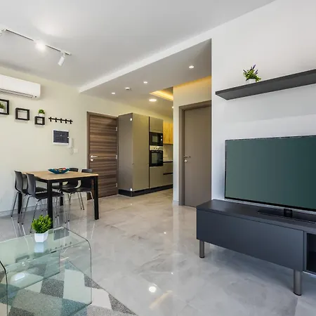 Апартаменты Palm Grove